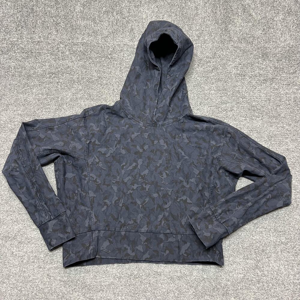Athleta Hoodie Womens XS Blue Camo Pullover Cropped Relaxed Sweatshirt